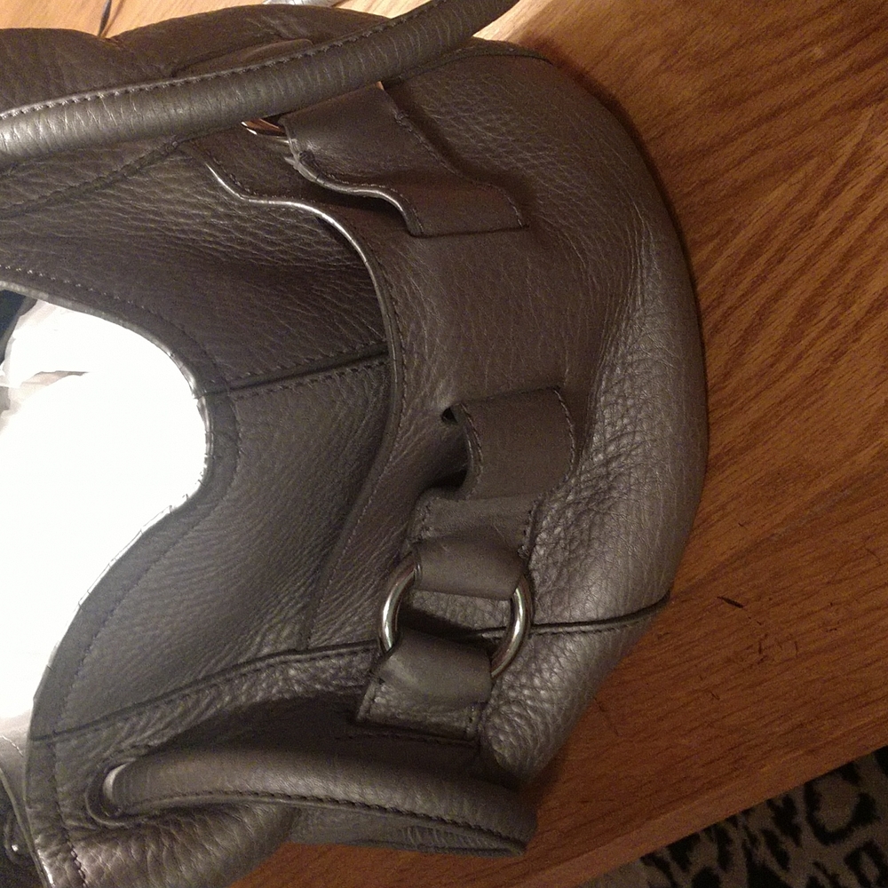 Cole Hahn Purse - Picture 8 of 9